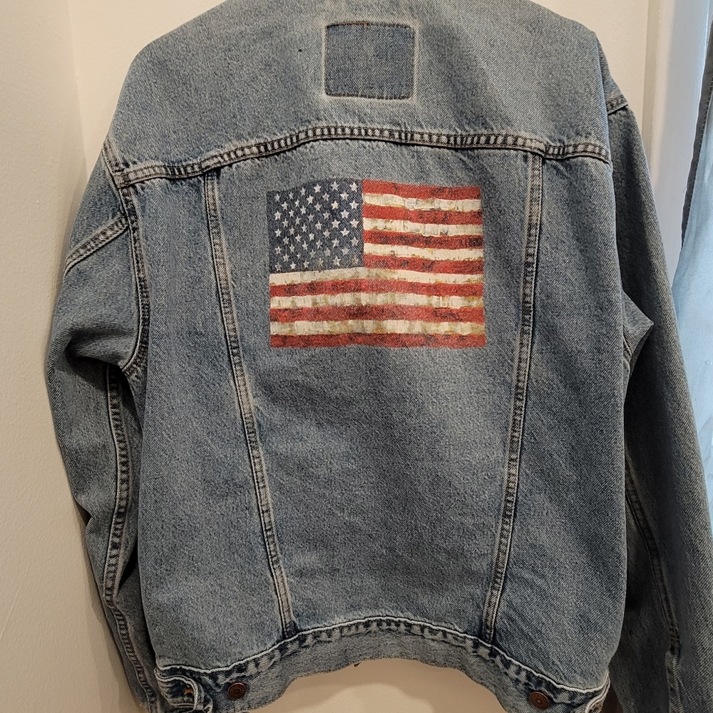 Levis Denim Jean Trucker Jacket - Med USA FLAG